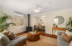 10 Hillside Crescent, Teralba, NSW 2284