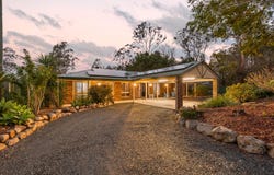 42-44 Errol Court, Cedar Grove, Qld 4285