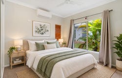 5/4-10 Hedley Close, Redlynch, Qld 4870