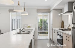 3 Dargie Way, Alkimos, WA 6038