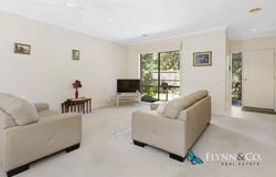 28 Leura Crescent, Rosebud, Vic 3939
