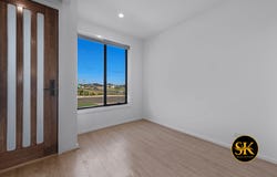 25 Paskas dr, Fraser Rise, Vic 3336
