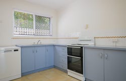 2/15 Ann Street, South Gladstone, Qld 4680