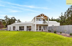 14 Ramsay Crescent, Darley, Vic 3340