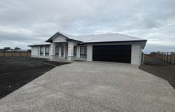 18 Bimbadeen Drive, St Helens, Qld 4650