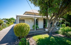 12 Loch Street, Nhill, Vic 3418
