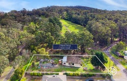 2 Merlin Street, Chum Creek, Vic 3777