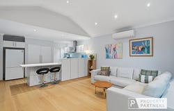 4A Bower Street, Scarborough, WA 6019