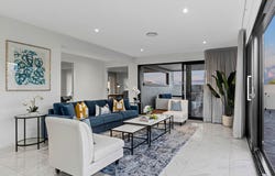 8824 The Point Circuit, Sanctuary Cove, Qld 4212