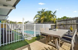 4 Galli Crescent, Carrara, Qld 4211