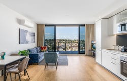 805/10 Bellerine Street, Geelong, Vic 3220