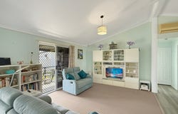 9/14 Ibis Boulevard, Eli Waters, Qld 4655