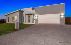8 Cordell Drive, Elliott Heads, Qld 4670