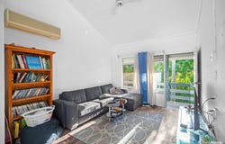 5/454 Esplanade, Torquay, Qld 4655