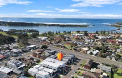 1/2 Addison Avenue, Lake Illawarra, NSW 2528