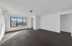 1/14 Codrington Street, Cranbourne, Vic 3977