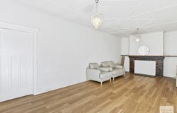 10/11 Lynton Avenue, South Hobart, Tas 7004