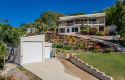 5 Goldsands Court, Agnes Water, Qld 4677
