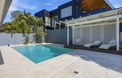 10 Denawen Street, Palm Beach, Qld 4221