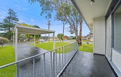 42 Eton Road, Cambridge Park, NSW 2747