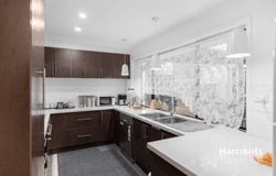 29 Raleighs Road, Melton, Vic 3337