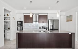 30 Hooper Street, Birkdale, Qld 4159