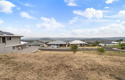 69 Adelaide Street, Cranley, Qld 4350