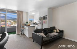 18/13 Battery Square, Battery Point, Tas 7004