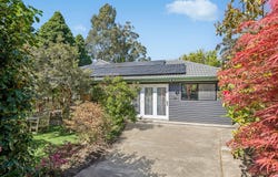 4 Appledon Avenue, Wentworth Falls, NSW 2782
