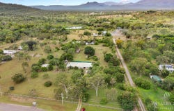 17 Thunderbolt Drive, Oak Valley, Qld 4811