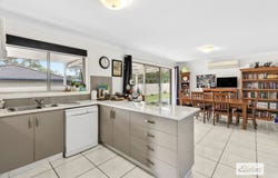 124 Sturt Street, Howlong, NSW 2643
