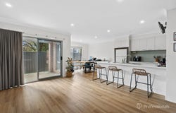 2/160 Railway Street, Maryborough, Vic 3465