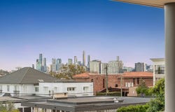 12 Whyenbah Street, Hamilton, Qld 4007