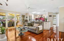 11 Whelk Place, Mullaloo, WA 6027
