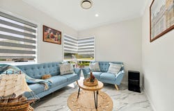 4 Military Close, Jordan Springs, NSW 2747