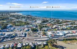 27 Brighton Road, Sandgate, Qld 4017