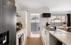 7/24 Gladstone Road, Armadale, WA 6112