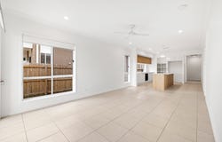 21 Jovinov Road, Greenbank, Qld 4124