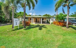 27 Inarlinga Road, Cowley Beach, Qld 4871
