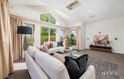 60 Sturt Avenue, Narrabundah, ACT 2604