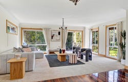16 Habitat Park Drive, Doncaster East, Vic 3109