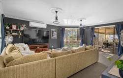 18 Levy Road, Elimbah, Qld 4516