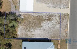 39 Ocean View Drive, Woodgate, Qld 4660