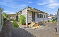 1 Phelps Crescent, Bradbury, NSW 2560