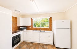 9 Cook Crescent, Dysart, Qld 4745