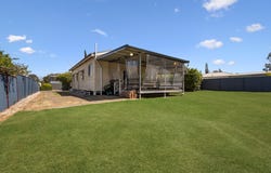 194 South Station Road, Silkstone, Qld 4304