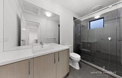 4 Cetona Street, Fraser Rise, Vic 3336