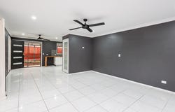 1/102 Kumbari Avenue, Labrador, Qld 4215