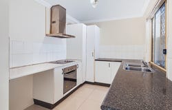 17 Jobson Place, Crestmead, Qld 4132