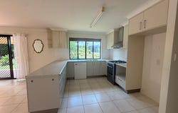 30 Pioneer Avenue, Childers, Qld 4660
